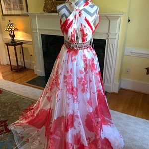 Macduggal Romper Gown Never Worn